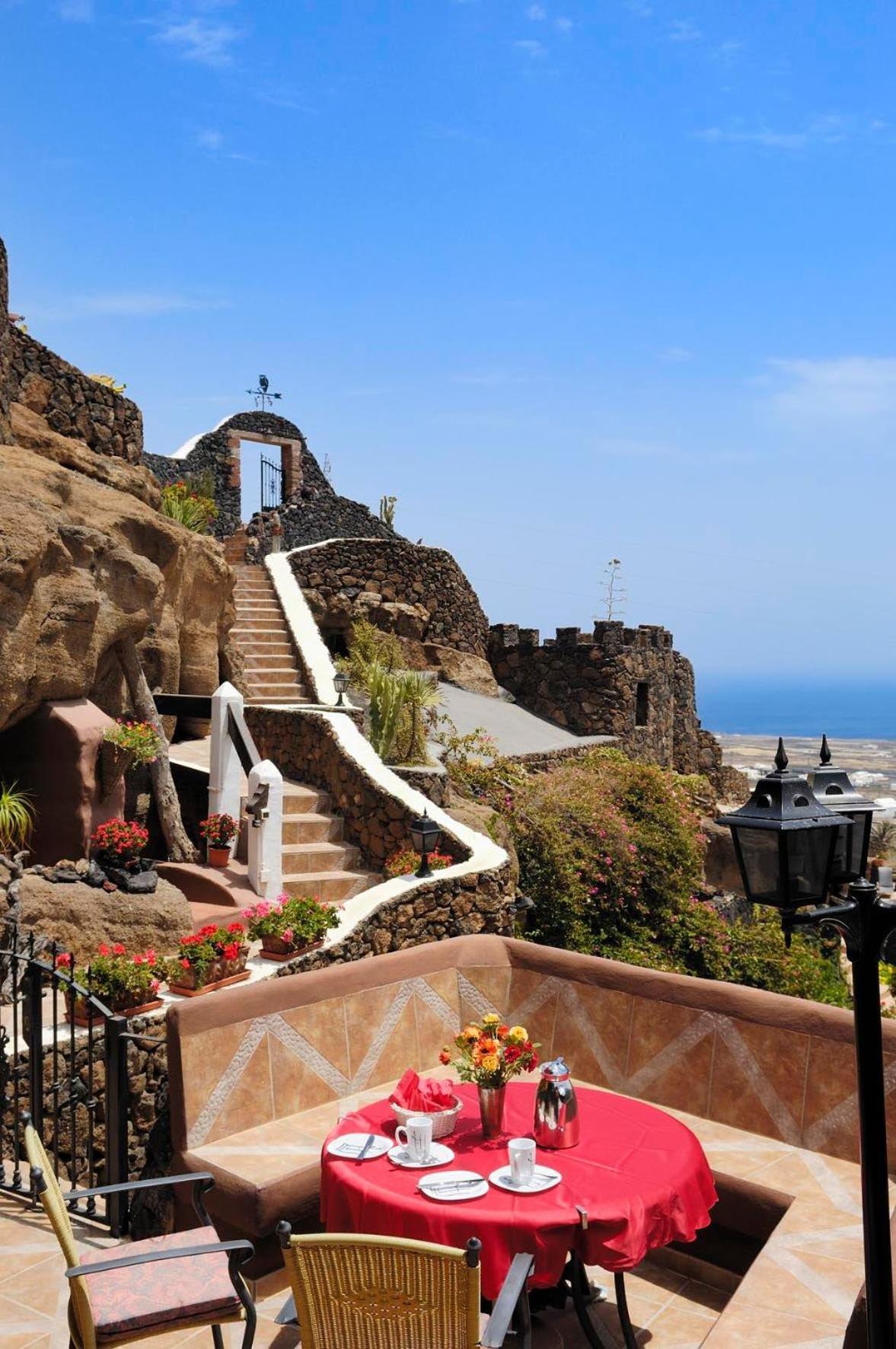 Castillo Lanzarote Villa Sophie - Luxury Villa -Sleep In A Volcanic Cave With Heated Pool Tías Dış mekan fotoğraf